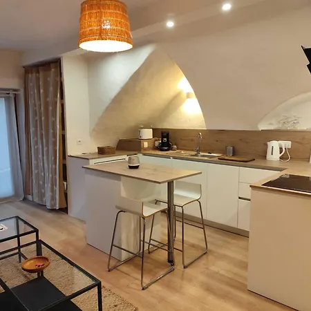 Le Logis Du Barry Apartman *